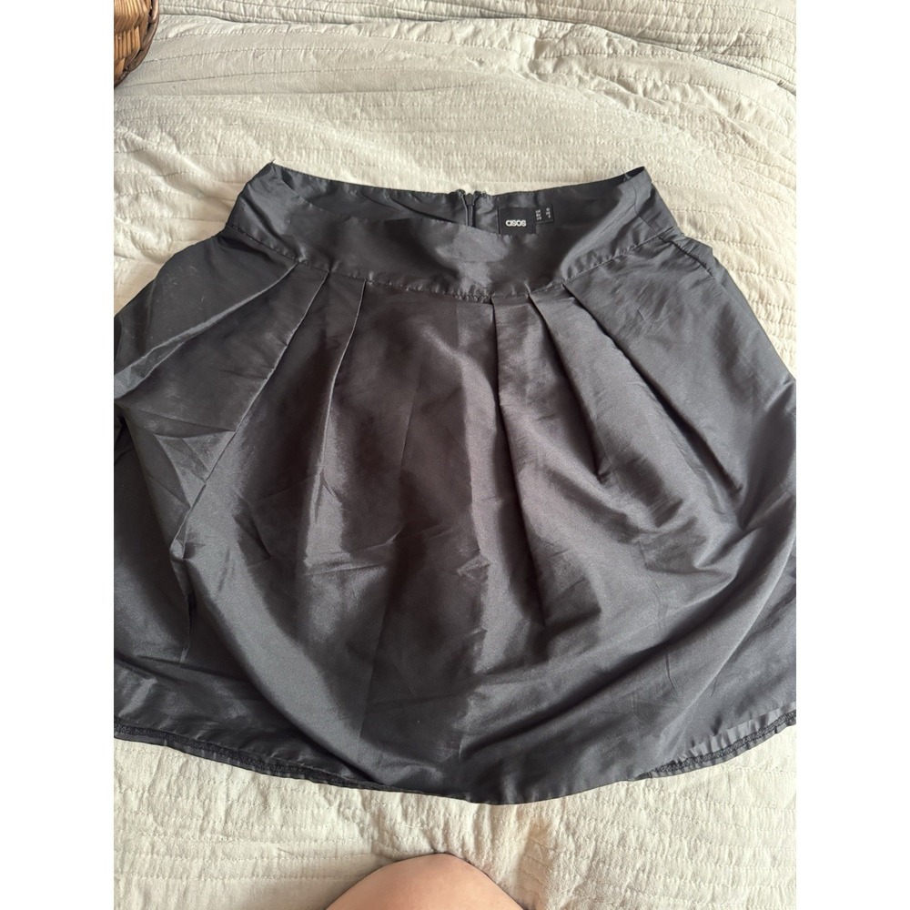 ASOS Black Pleated Mini Skirt Size 6. Never Worn. Excellent Condition
